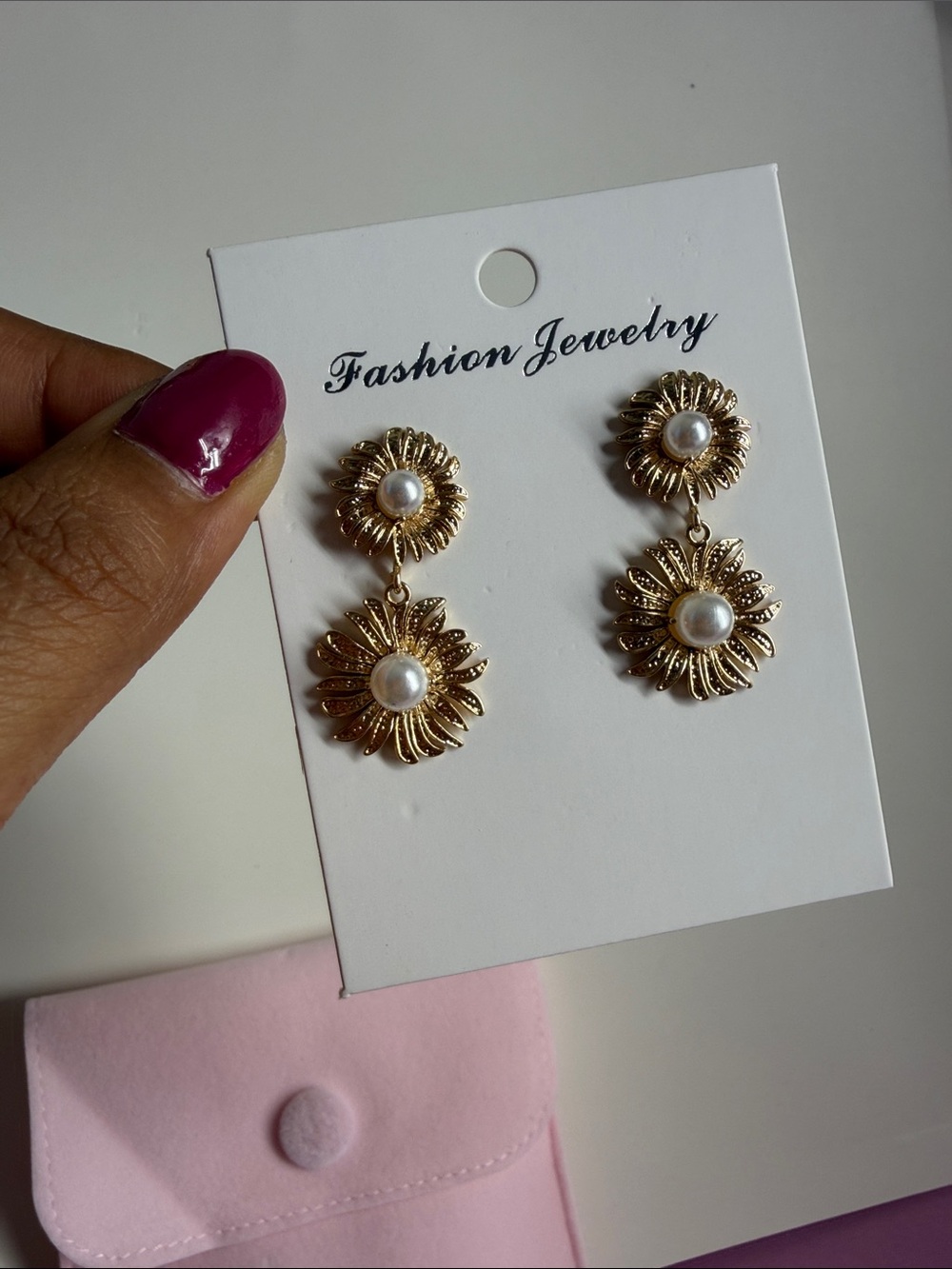 Fashion Jewelry Gold Floral Drop Earrings with Pearl Centers